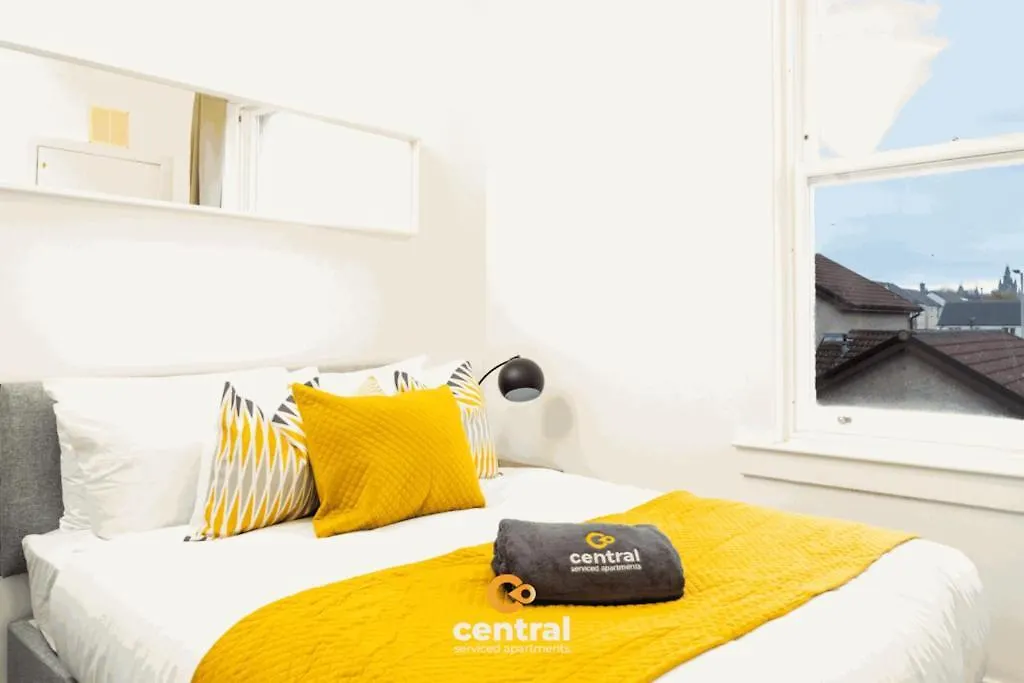 Central Serviced Apartments - 2 Bedroom - Modern - Sleeps 4 - 2 X Double Beds - Free Street Parking - Fully Equipped - Short & Long Term Stays Available - Contact Us For Your Requirements Dundee 0*,  United Kingdom