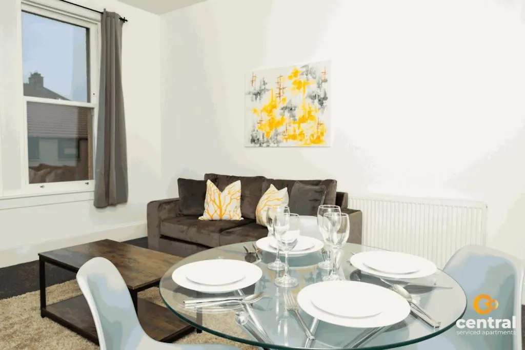 Central Serviced Apartments - 2 Bedroom - Modern - Sleeps 4 - 2 X Double Beds - Free Street Parking - Fully Equipped - Short & Long Term Stays Available - Contact Us For Your Requirements Dundee 0*,