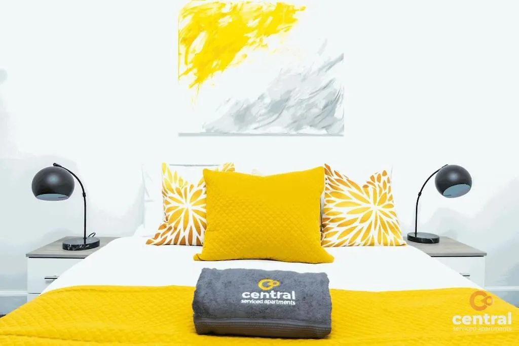 Central Serviced Apartments - 2 Bedroom - Modern - Sleeps 4 - 2 X Double Beds - Free Street Parking - Fully Equipped - Short & Long Term Stays Available - Contact Us For Your Requirements Dundee United Kingdom